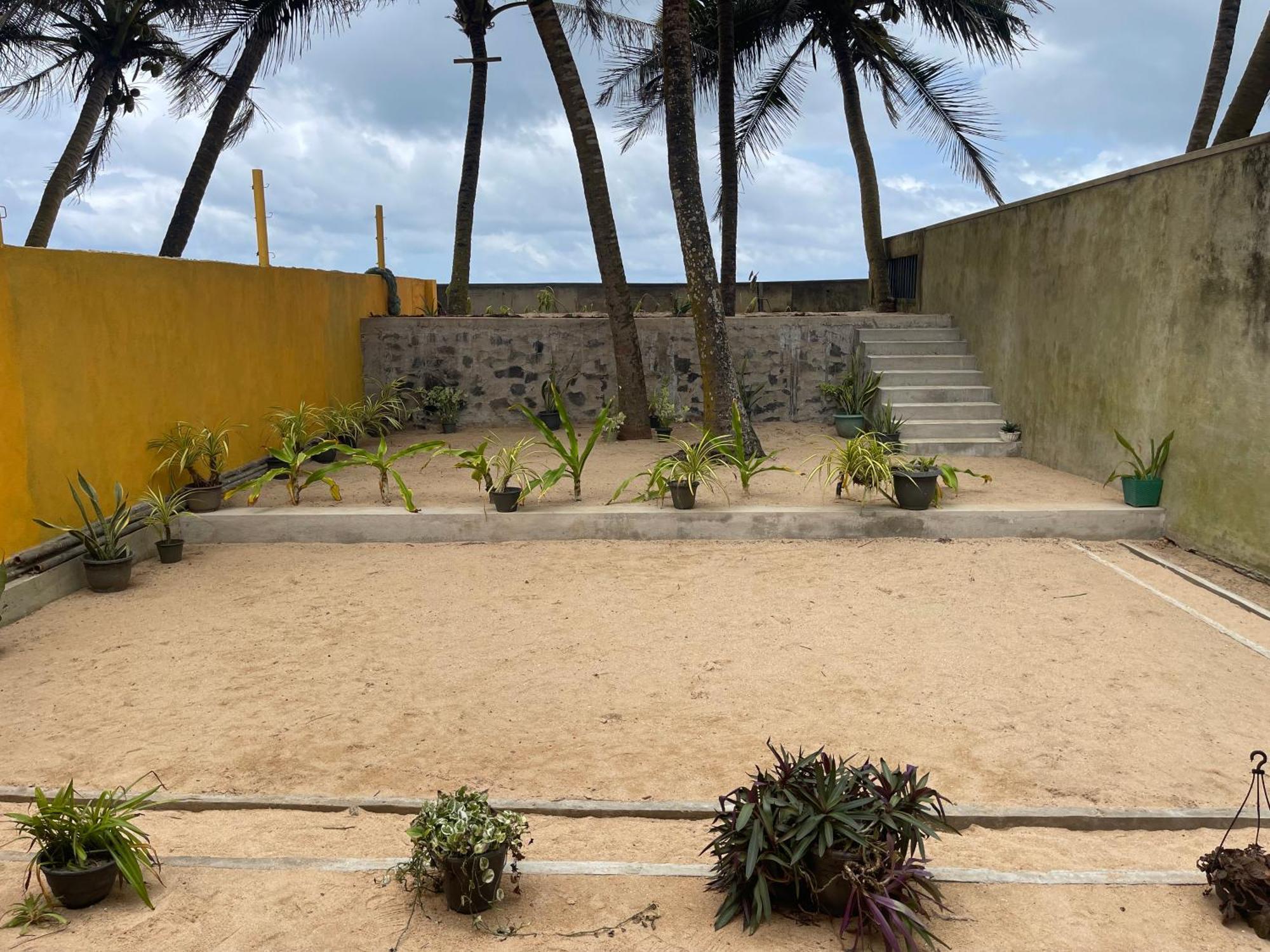 Blue Maalu Resort Ambalangoda  Exterior photo