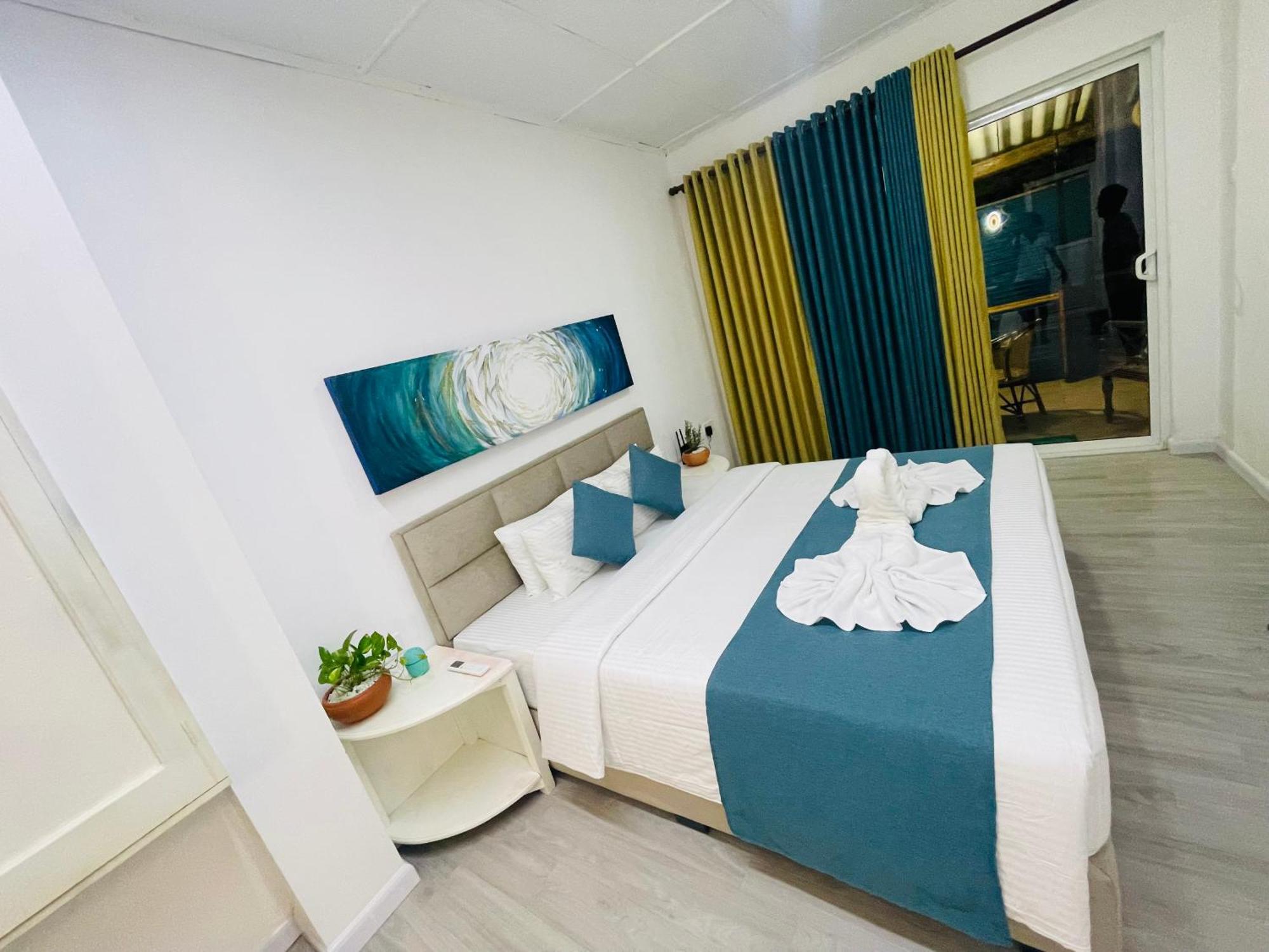 Blue Maalu Resort Ambalangoda  Exterior photo