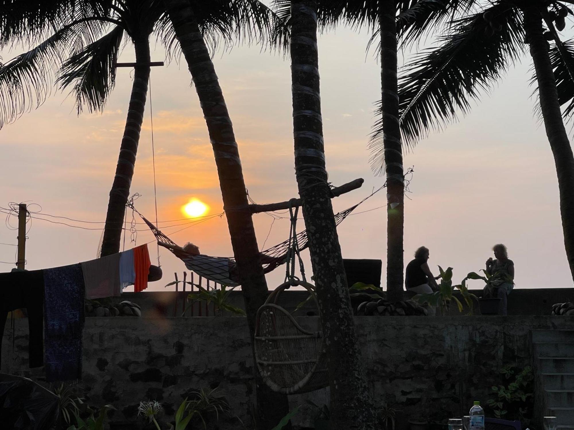 Blue Maalu Resort Ambalangoda  Exterior photo